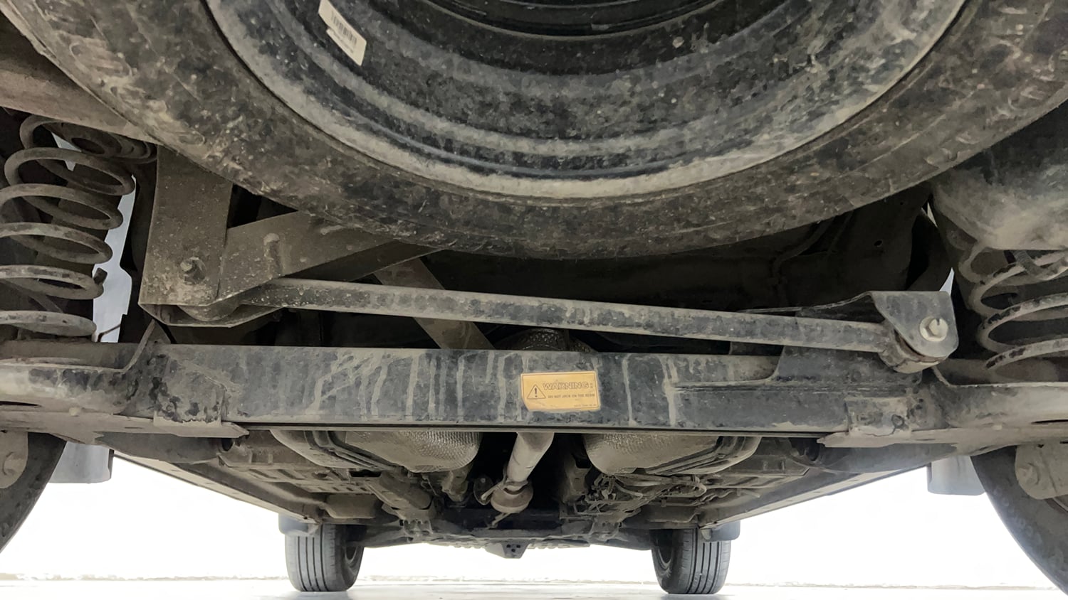 Used 2023 Tata Harrier XZA Plus Dual Tone Diesel Automatic extra REAR UNDERBODY VIEW (TAKEN FROM REAR)