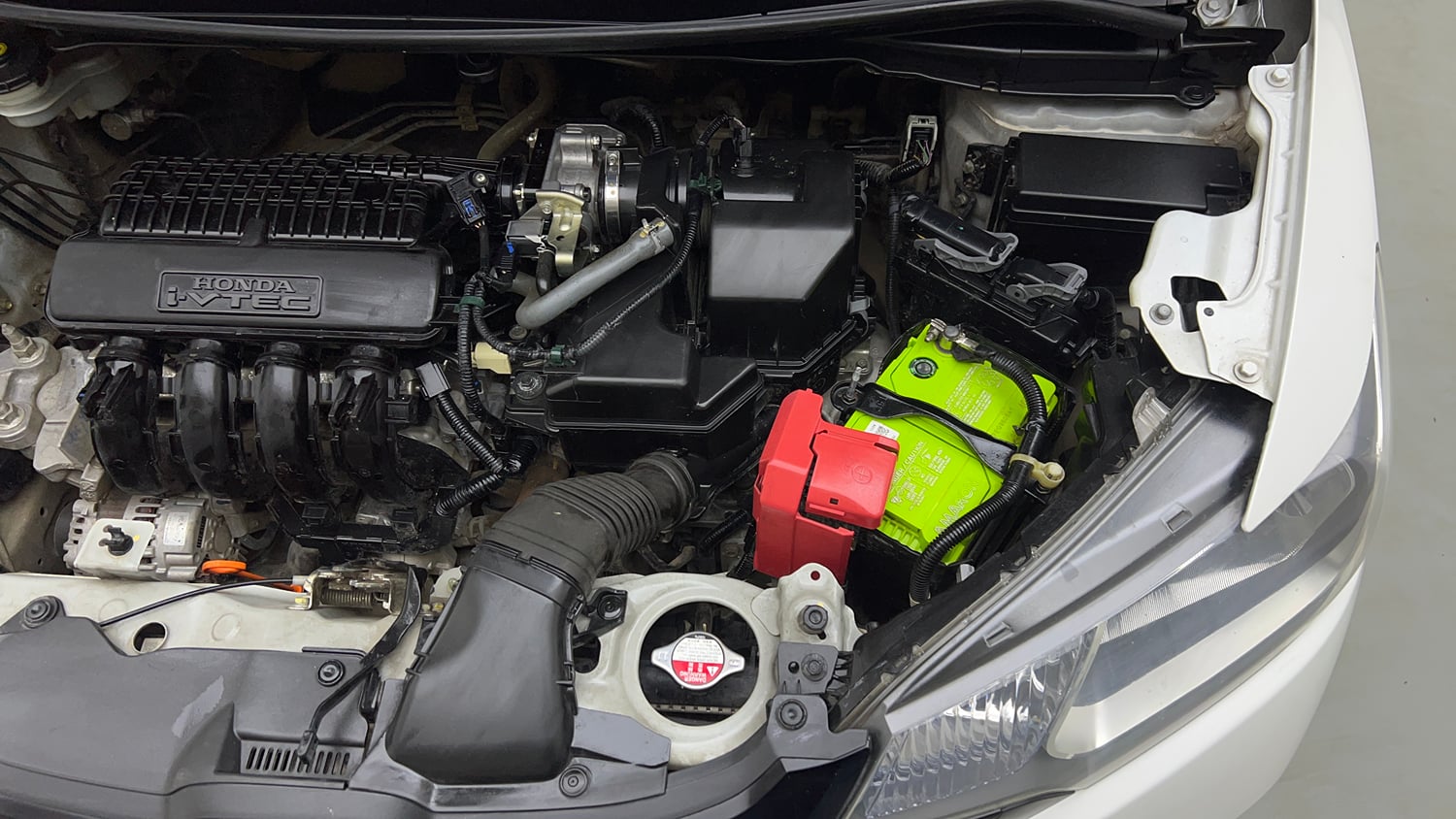 Used 2019 Honda Jazz VX CVT Petrol Petrol Automatic engine ENGINE LEFT SIDE VIEW