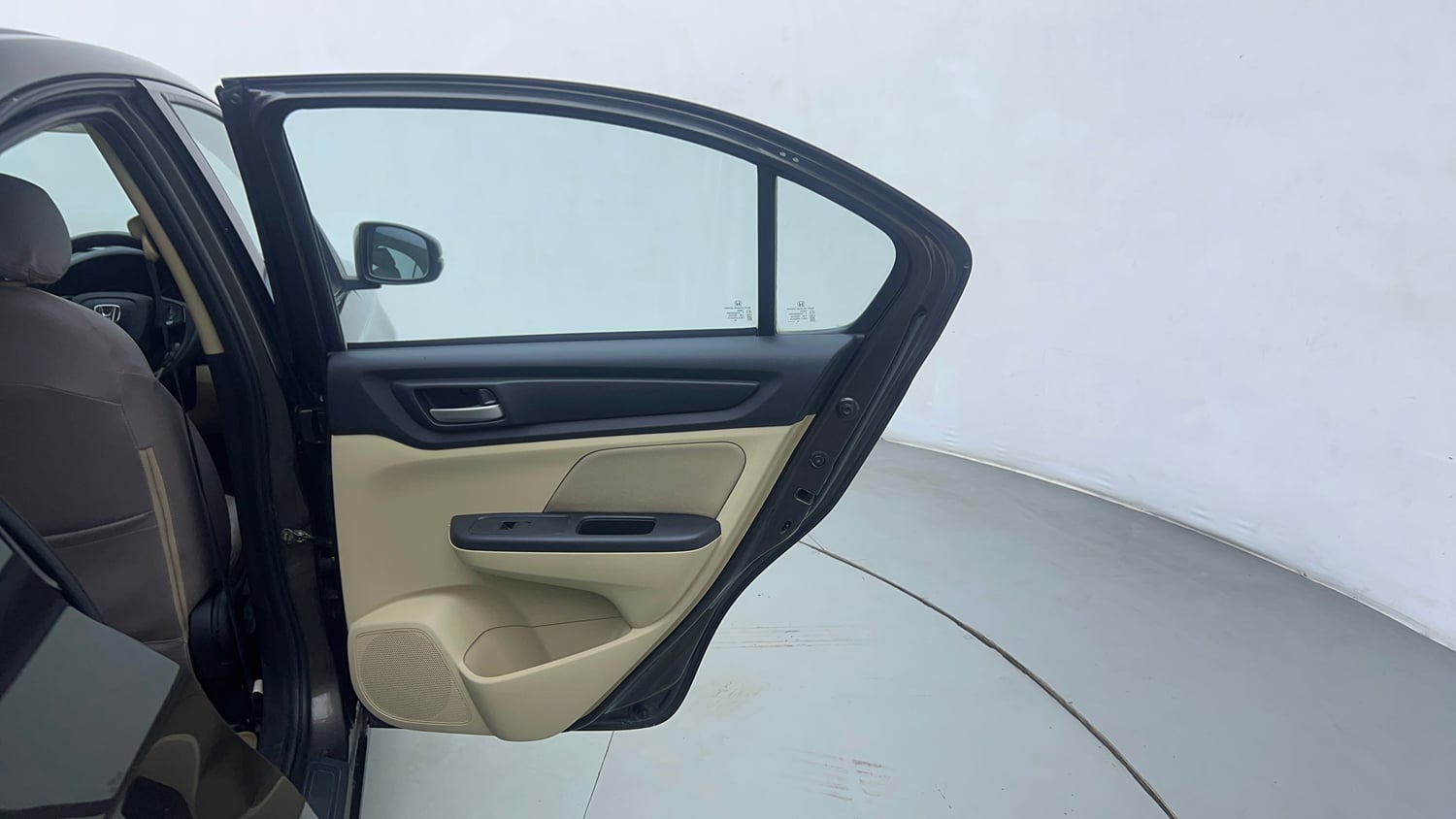 Used 2020 Honda Amaze 1.2 VX MT Petrol Petrol Manual interior RIGHT REAR DOOR OPEN VIEW