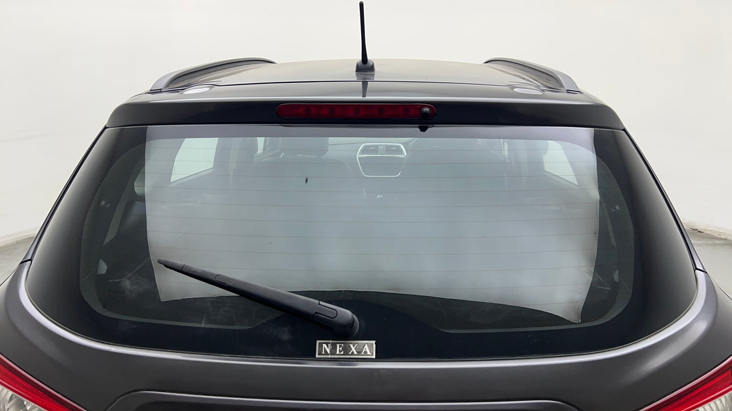 Used 2018 Maruti Suzuki S-Cross Zeta 1.3 Diesel Manual exterior BACK WINDSHIELD VIEW