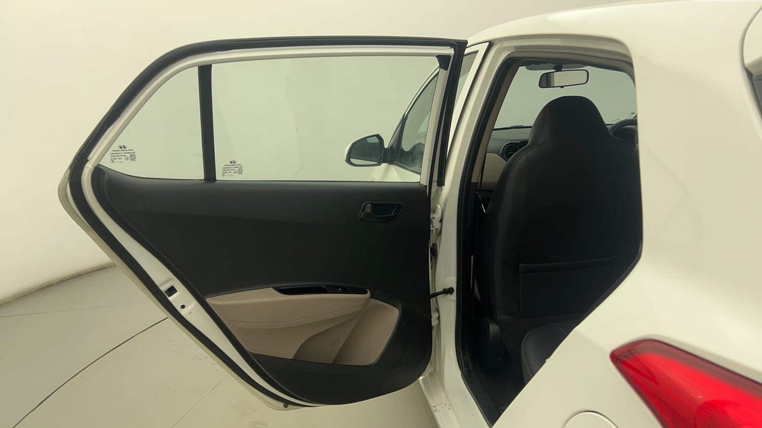 Used 2017 Hyundai Grand i10 Magna AT 1.2 Kappa VTVT Petrol Automatic interior LEFT REAR DOOR OPEN VIEW