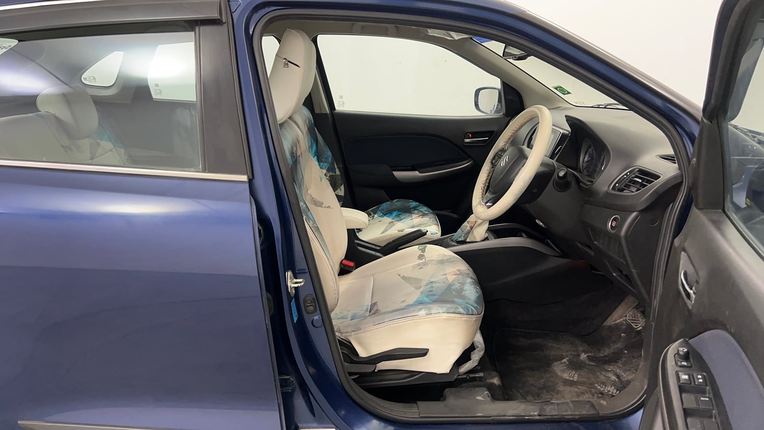 Used 2021 Maruti Suzuki Baleno Zeta Automatic Petrol Automatic interior RIGHT SIDE FRONT DOOR CABIN VIEW
