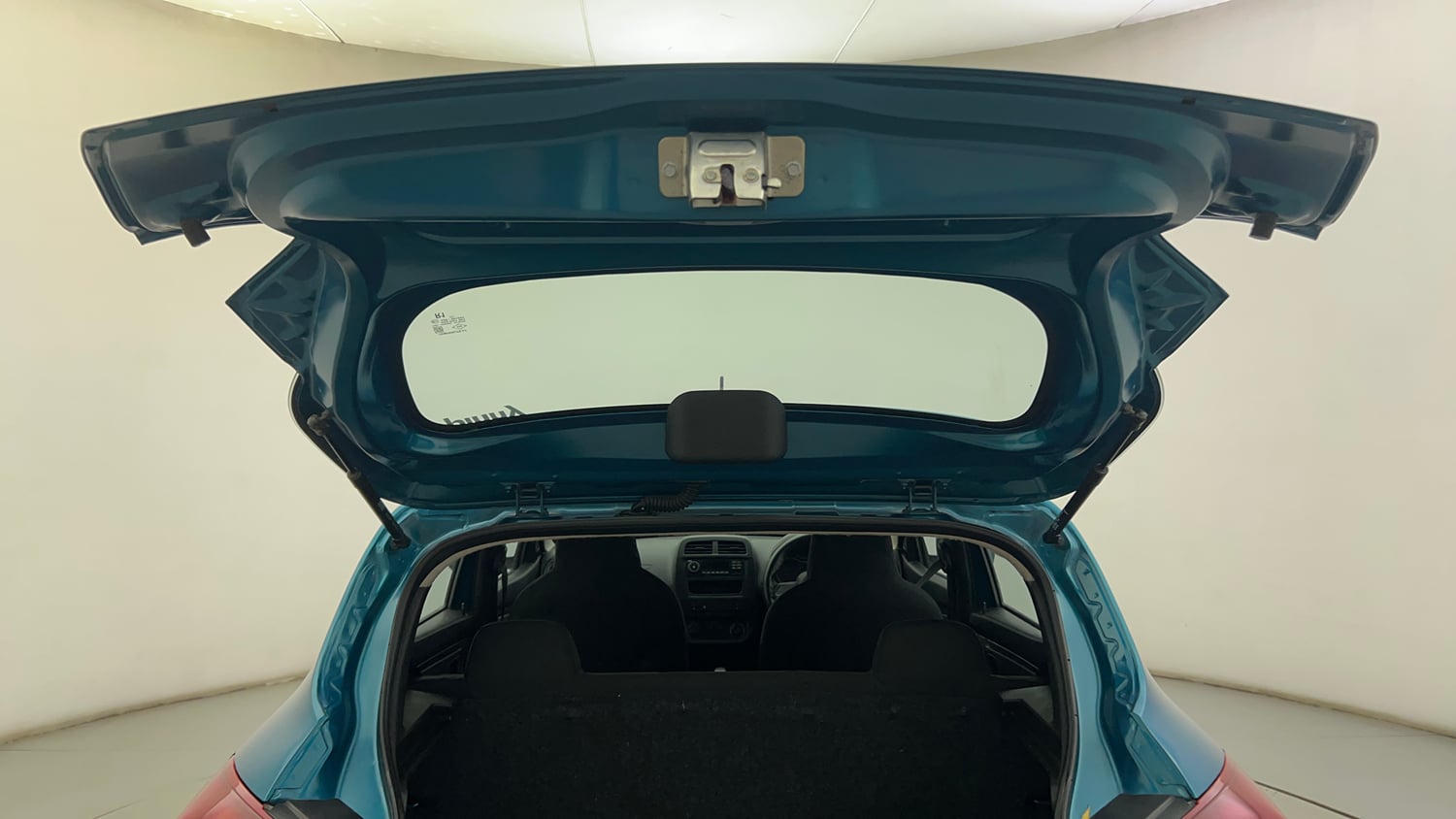 Used 2021 Renault Kwid RXL Petrol Manual interior DICKY DOOR OPEN VIEW