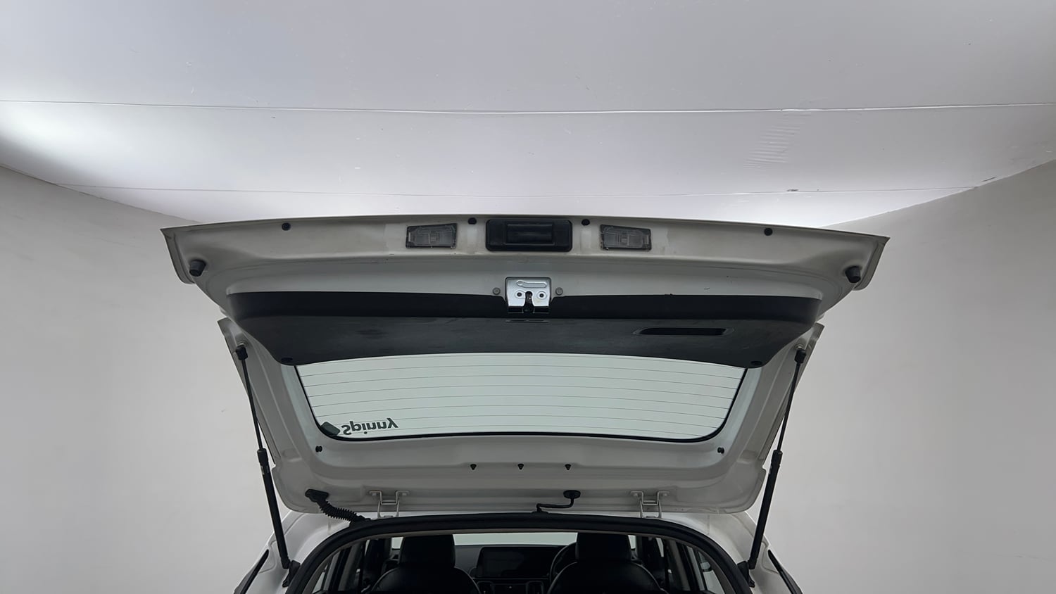 Used 2022 Kia Sonet GTX Plus 1.5 AT Diesel Automatic interior DICKY DOOR OPEN VIEW