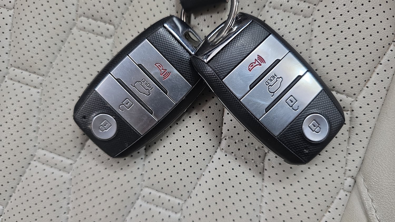 Used 2020 Kia Seltos HTX IVT 1.5 Petrol Automatic extra CAR KEY VIEW