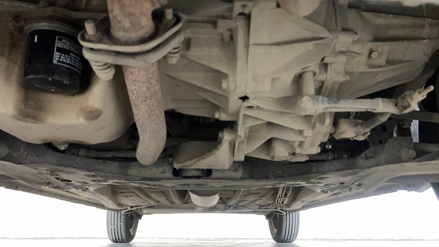 Used 2021 Maruti Suzuki Ignis Sigma 1.2 MT Petrol Manual extra FRONT LEFT UNDERBODY VIEW