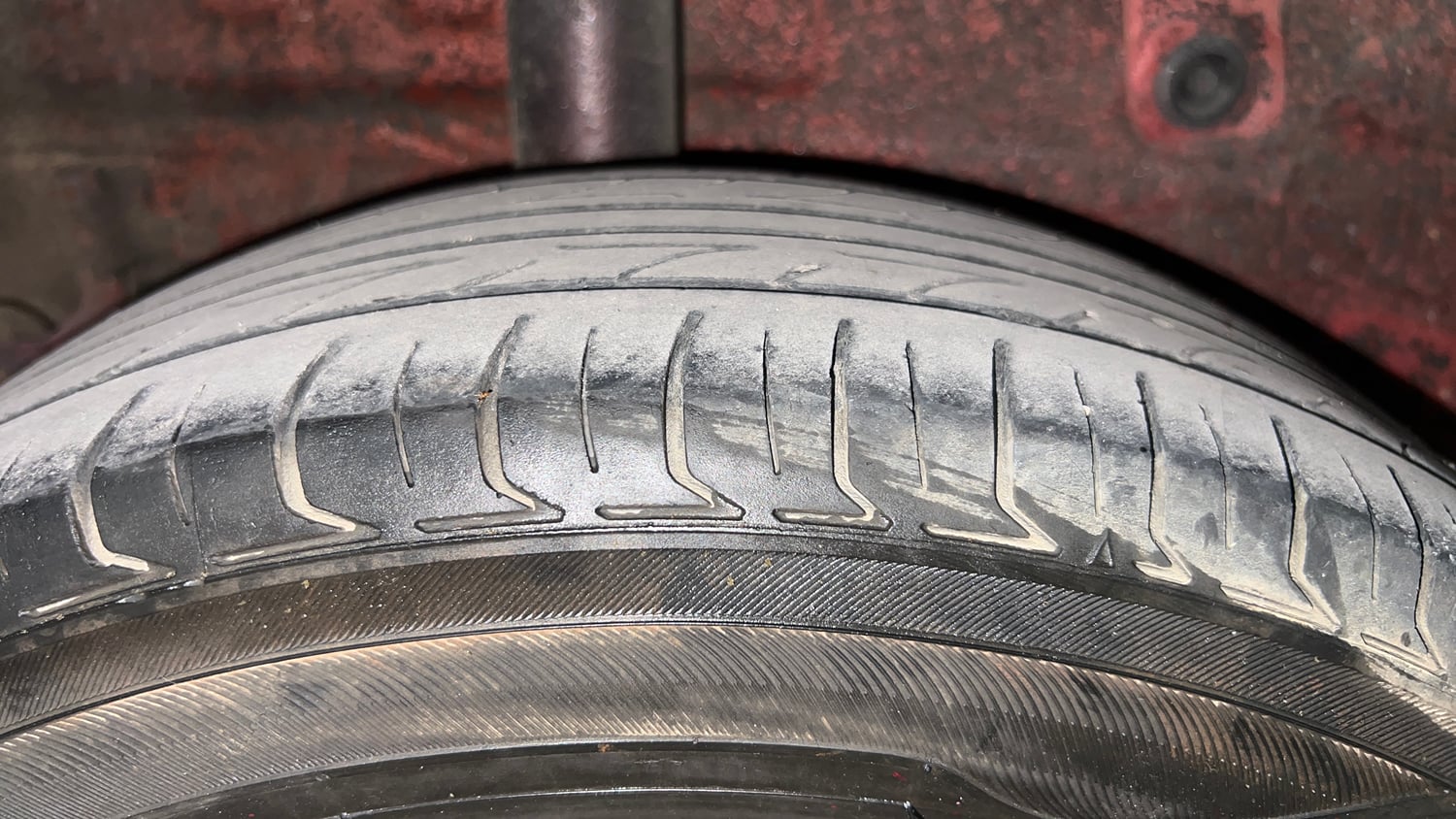 Used 2015 Maruti Suzuki Celerio VXi Petrol Manual tyres RIGHT REAR TYRE TREAD VIEW
