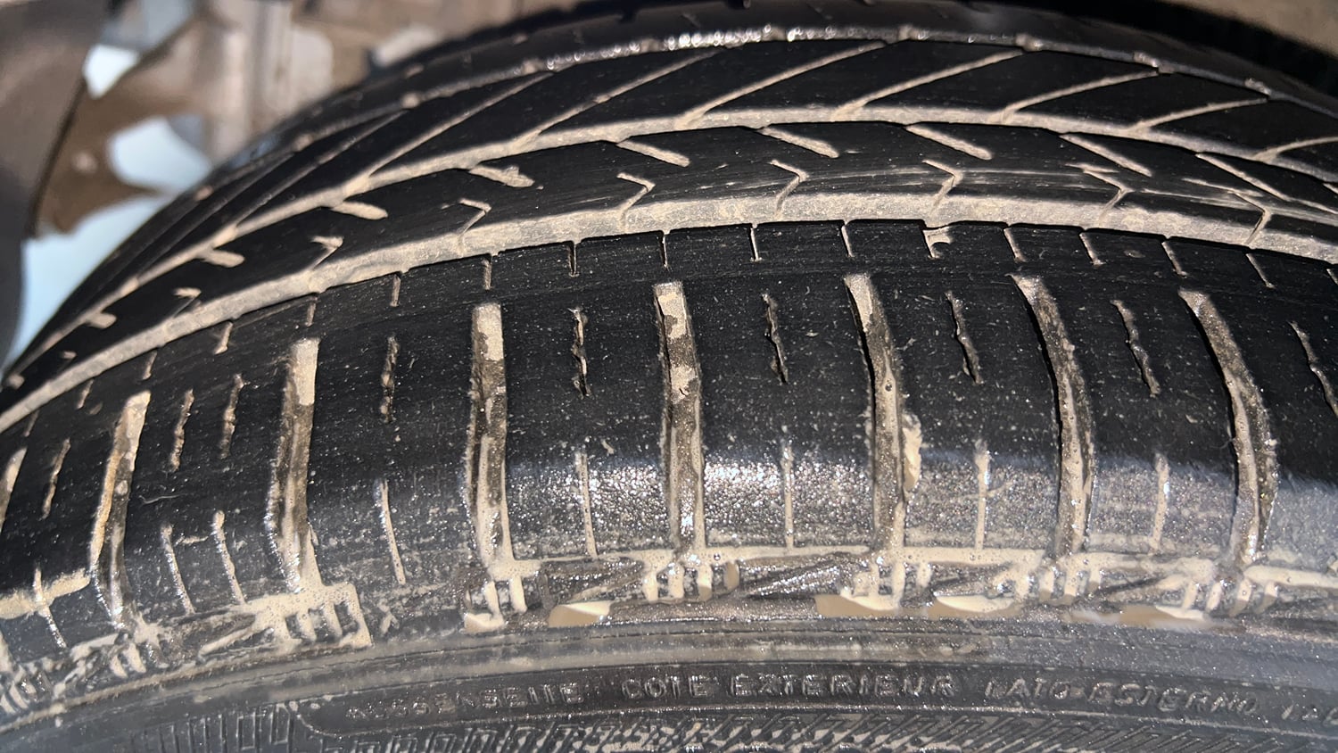Used 2018 Hyundai Grand i10 Sportz 1.2 Kappa VTVT Petrol Manual tyres RIGHT REAR TYRE TREAD VIEW