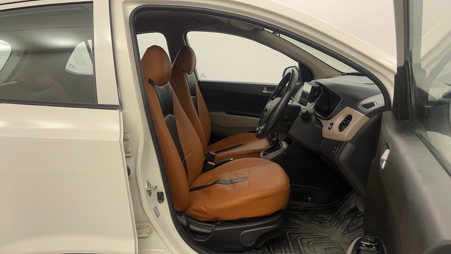 Used 2015 Hyundai Grand i10 Asta AT 1.2 Kappa VTVT Petrol Automatic interior RIGHT SIDE FRONT DOOR CABIN VIEW
