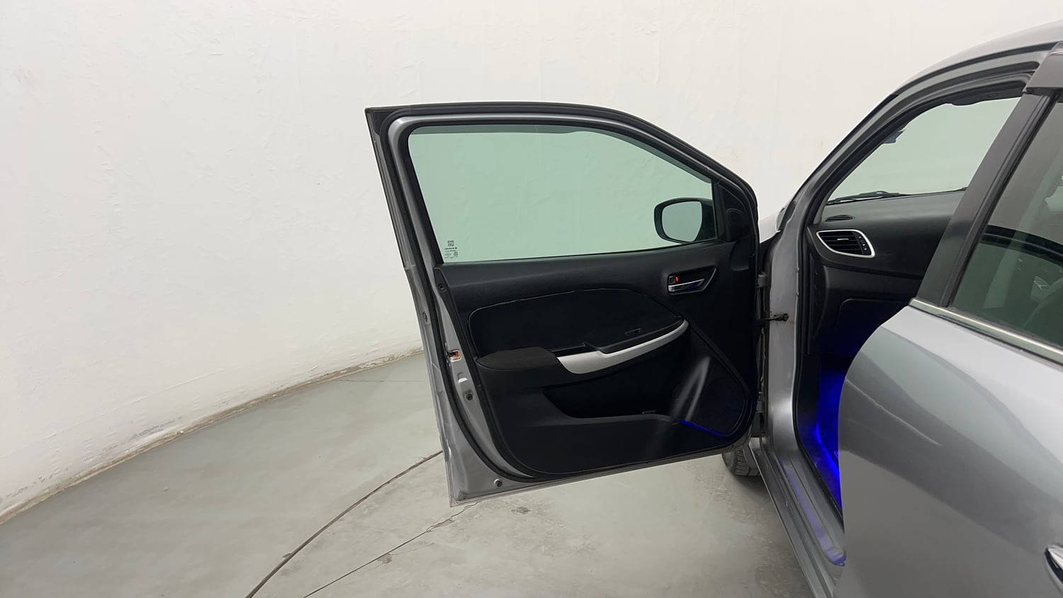 Used 2015 Maruti Suzuki Baleno Zeta 1.2 Petrol Manual interior LEFT FRONT DOOR OPEN VIEW
