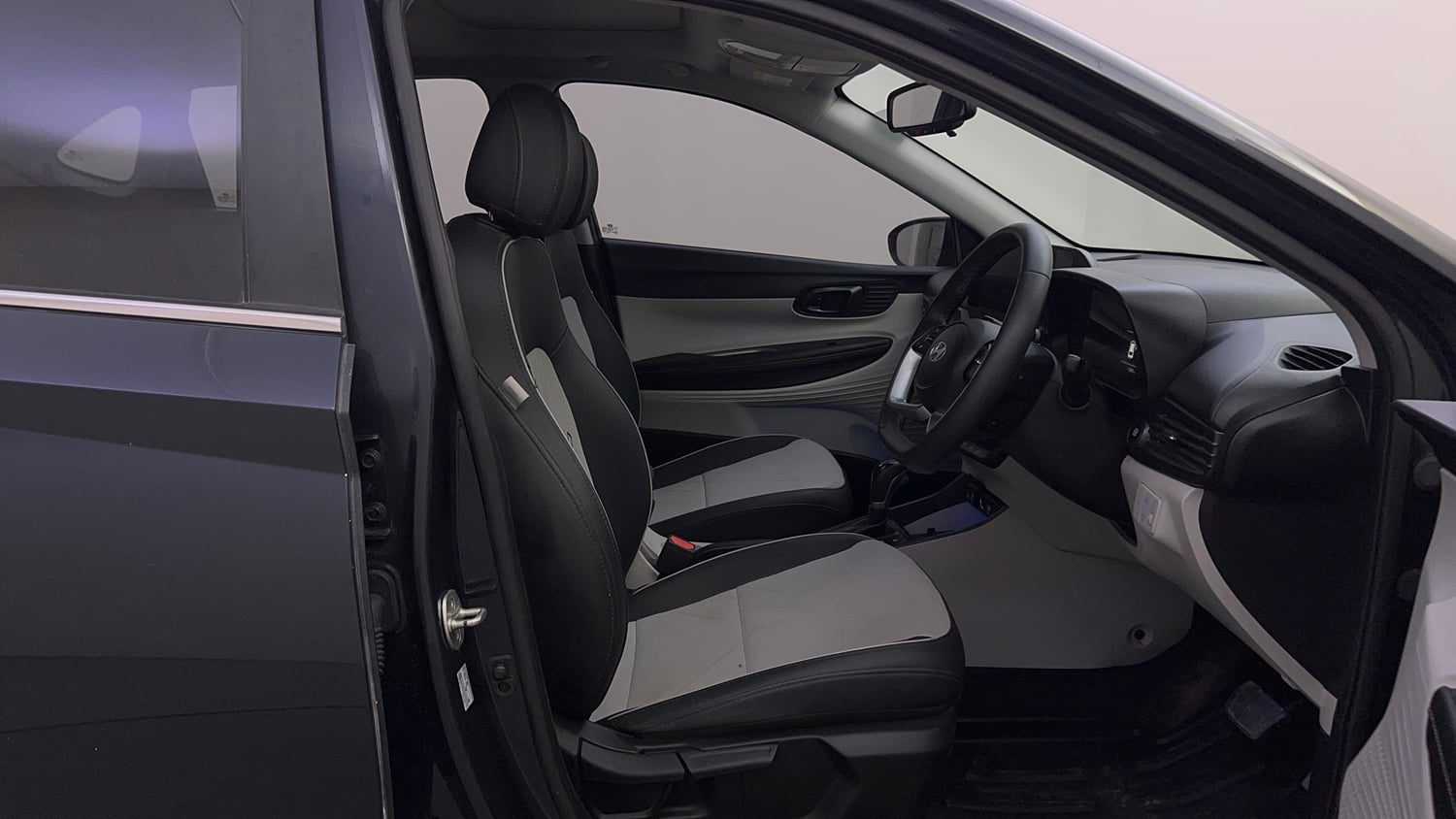 Used 2024 Hyundai New i20 Asta (O) 1.2 IVT Petrol Automatic interior RIGHT SIDE FRONT DOOR CABIN VIEW
