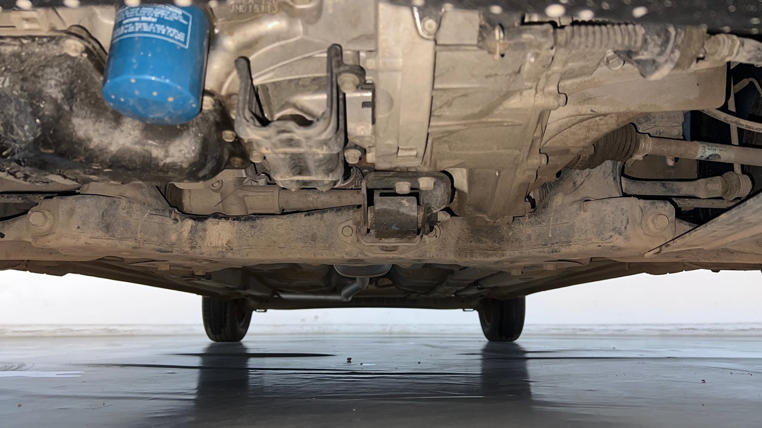 Used 2018 Hyundai Grand i10 Sportz 1.2 Kappa VTVT Petrol Manual extra FRONT LEFT UNDERBODY VIEW