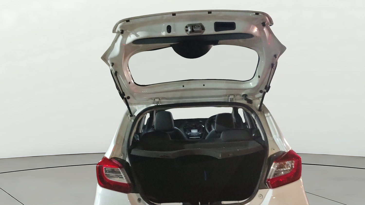 Used 2018 Tata Tiago Revotorq XZ Diesel Manual interior DICKY DOOR OPEN VIEW