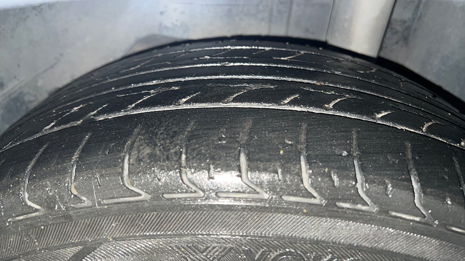 Used 2020 Ford Figo Aspire Titanium Plus 1.5 TDCi Diesel Manual tyres LEFT REAR TYRE TREAD VIEW