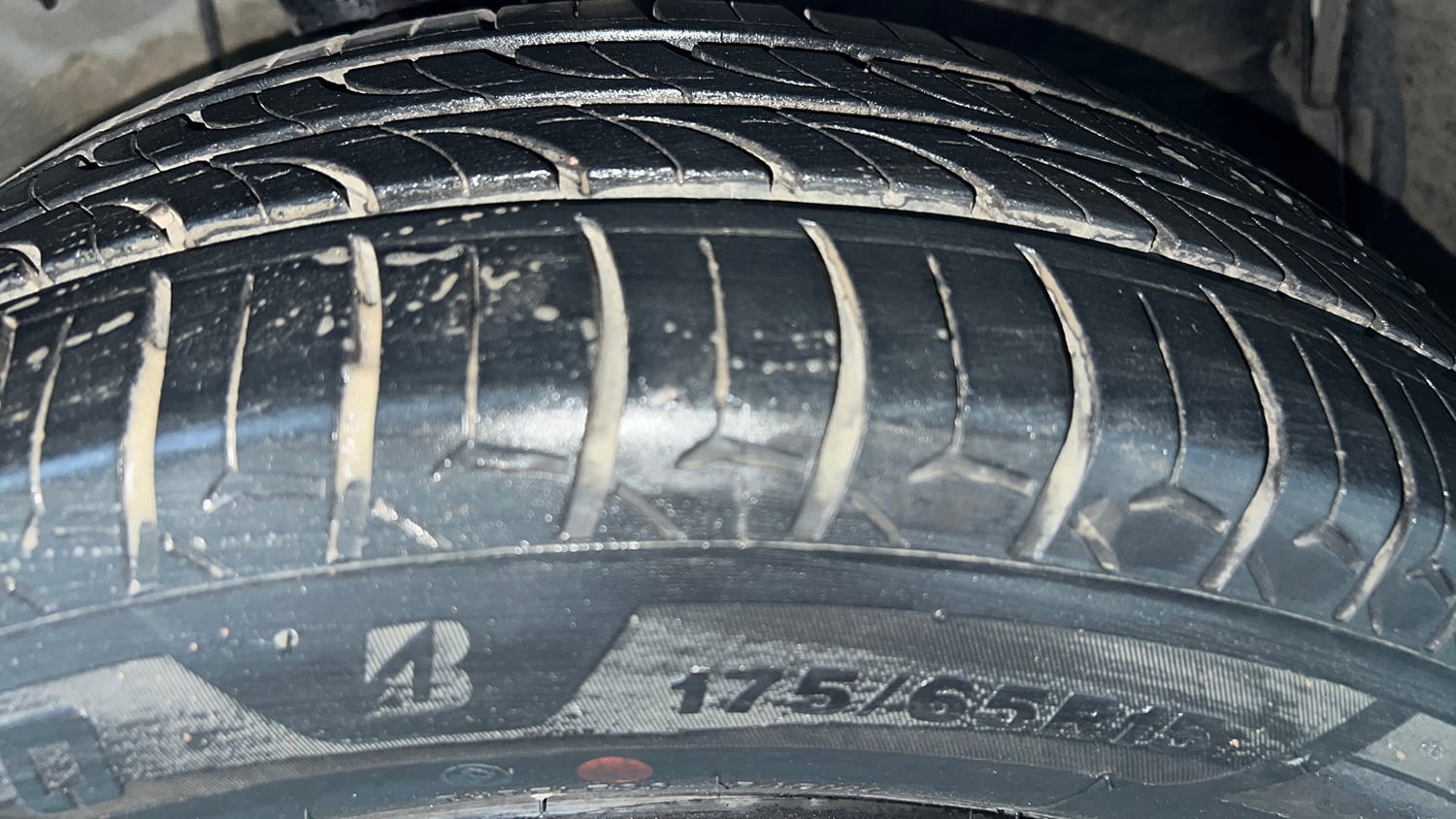 Used 2021 Honda City 4th Generation SV Petrol Petrol Manual tyres RIGHT FRONT TYRE TREAD VIEW