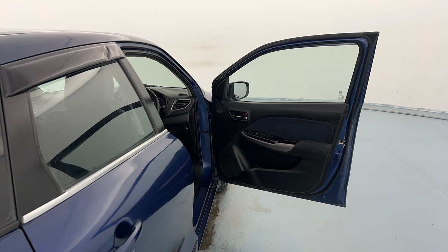 Used 2021 Maruti Suzuki Baleno Delta Petrol Manual interior RIGHT FRONT DOOR OPEN VIEW