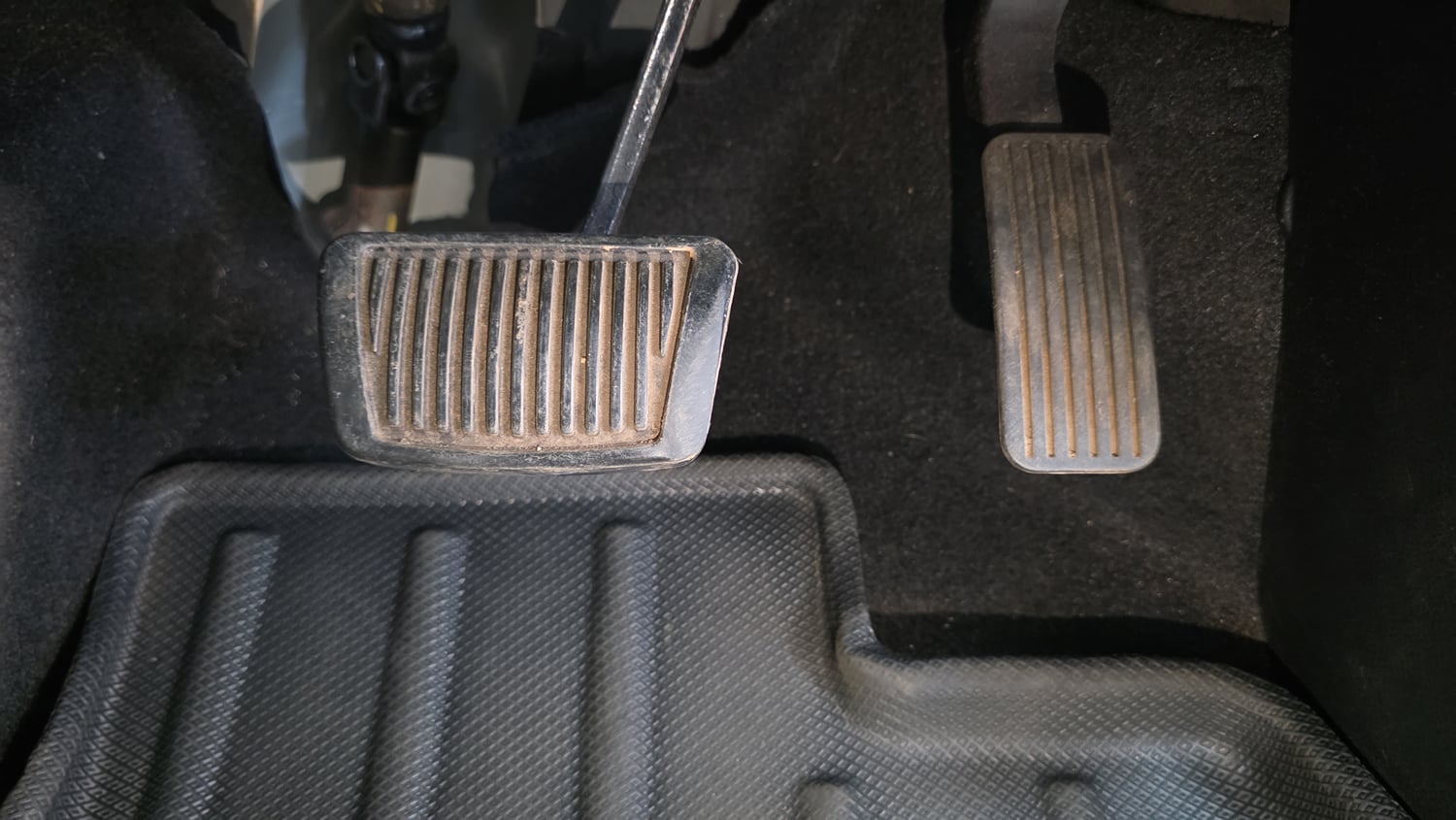 Used 2020 Kia Seltos HTX IVT 1.5 Petrol Automatic interior PEDALS VIEW