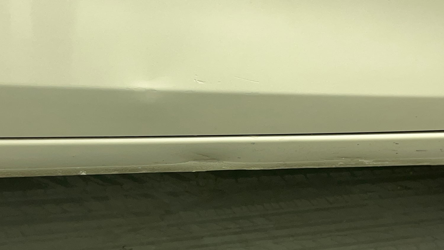Used 2020 Hyundai Santro Asta Petrol Manual dents MINOR DENT