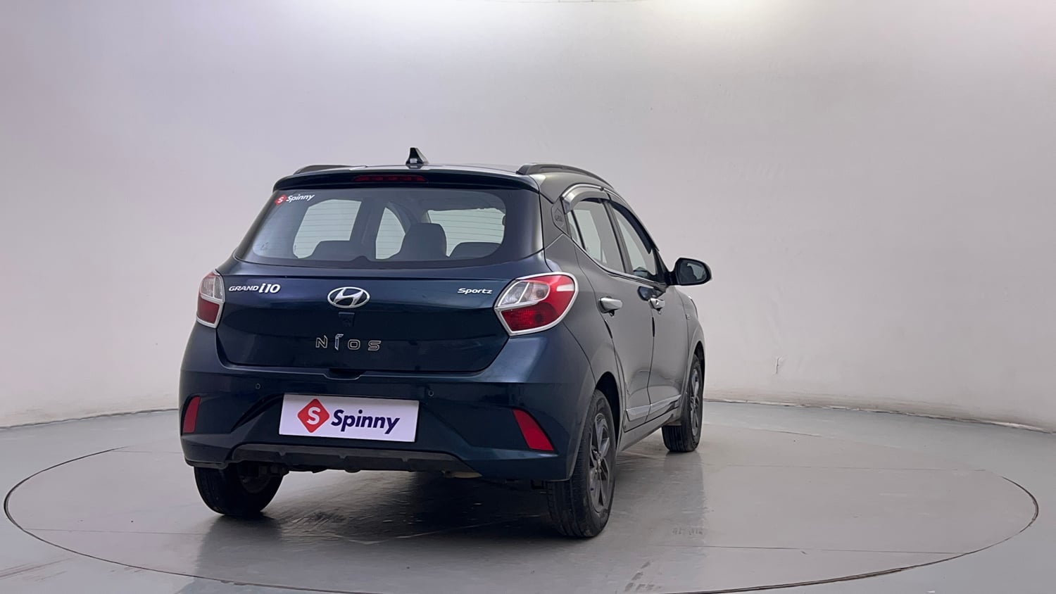 Used 2021 Hyundai Grand i10 Nios Sportz AMT 1.2 Kappa VTVT Petrol Automatic exterior RIGHT REAR CORNER VIEW