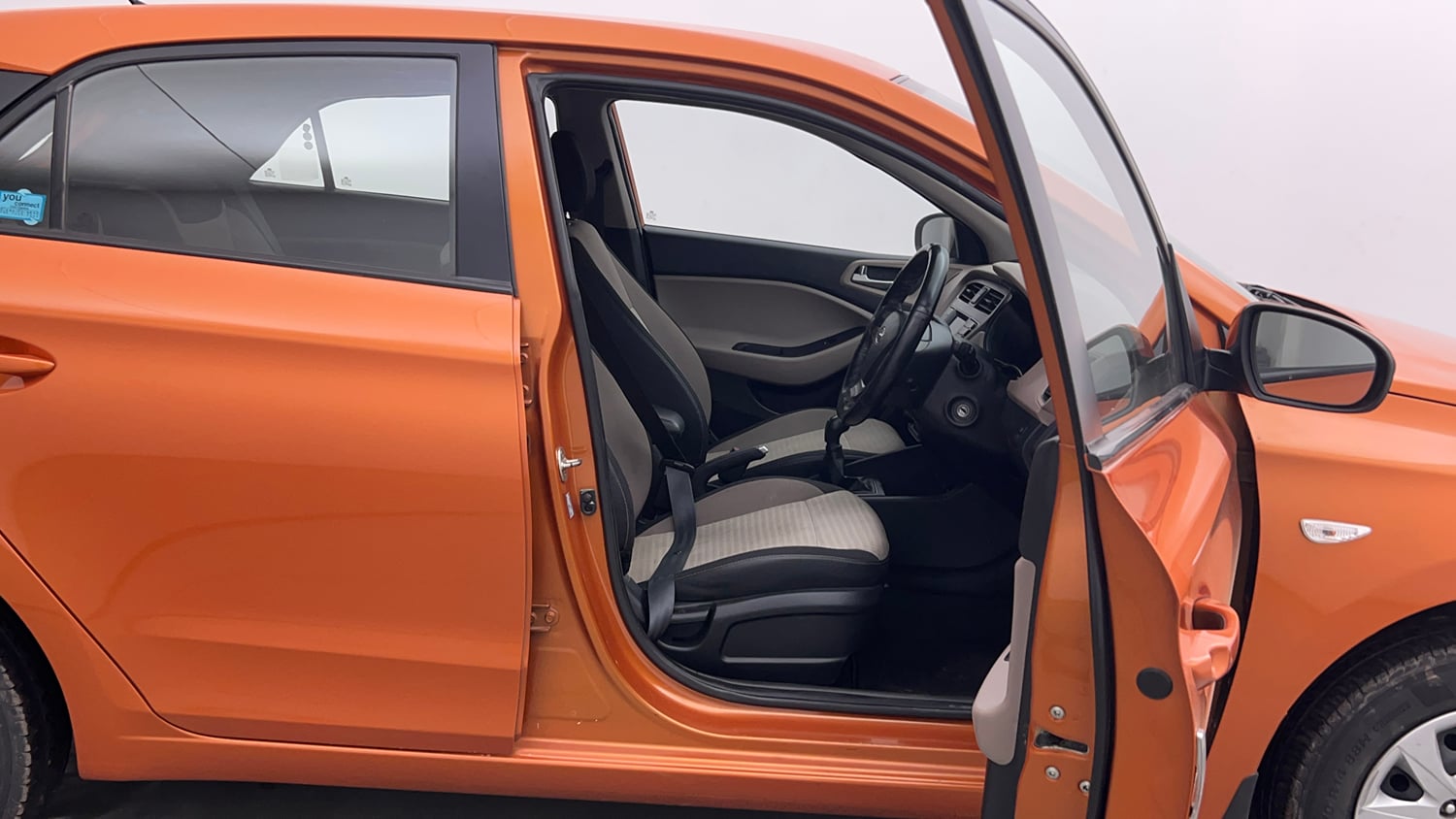 Used 2020 Hyundai Elite i20 Magna Plus 1.2 Petrol Manual interior RIGHT SIDE FRONT DOOR CABIN VIEW
