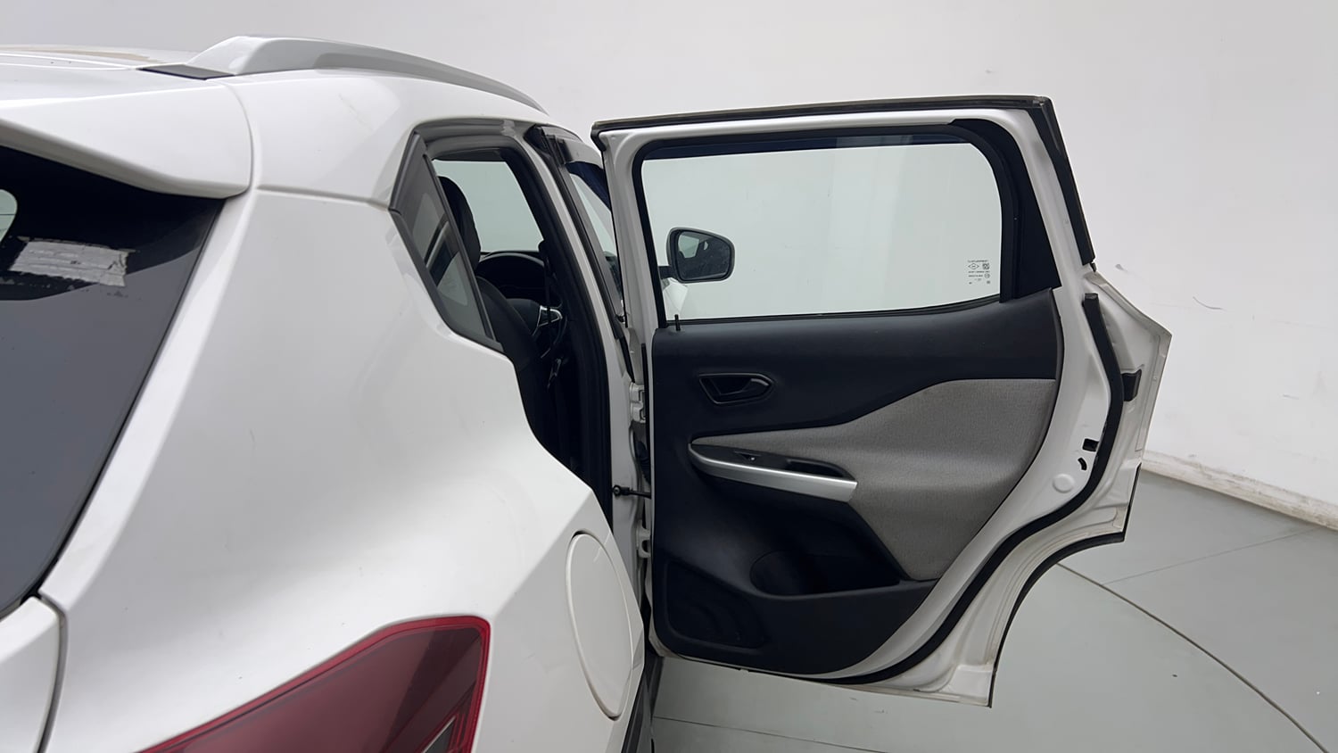 Used 2023 Nissan Magnite XE Petrol Manual interior RIGHT REAR DOOR OPEN VIEW