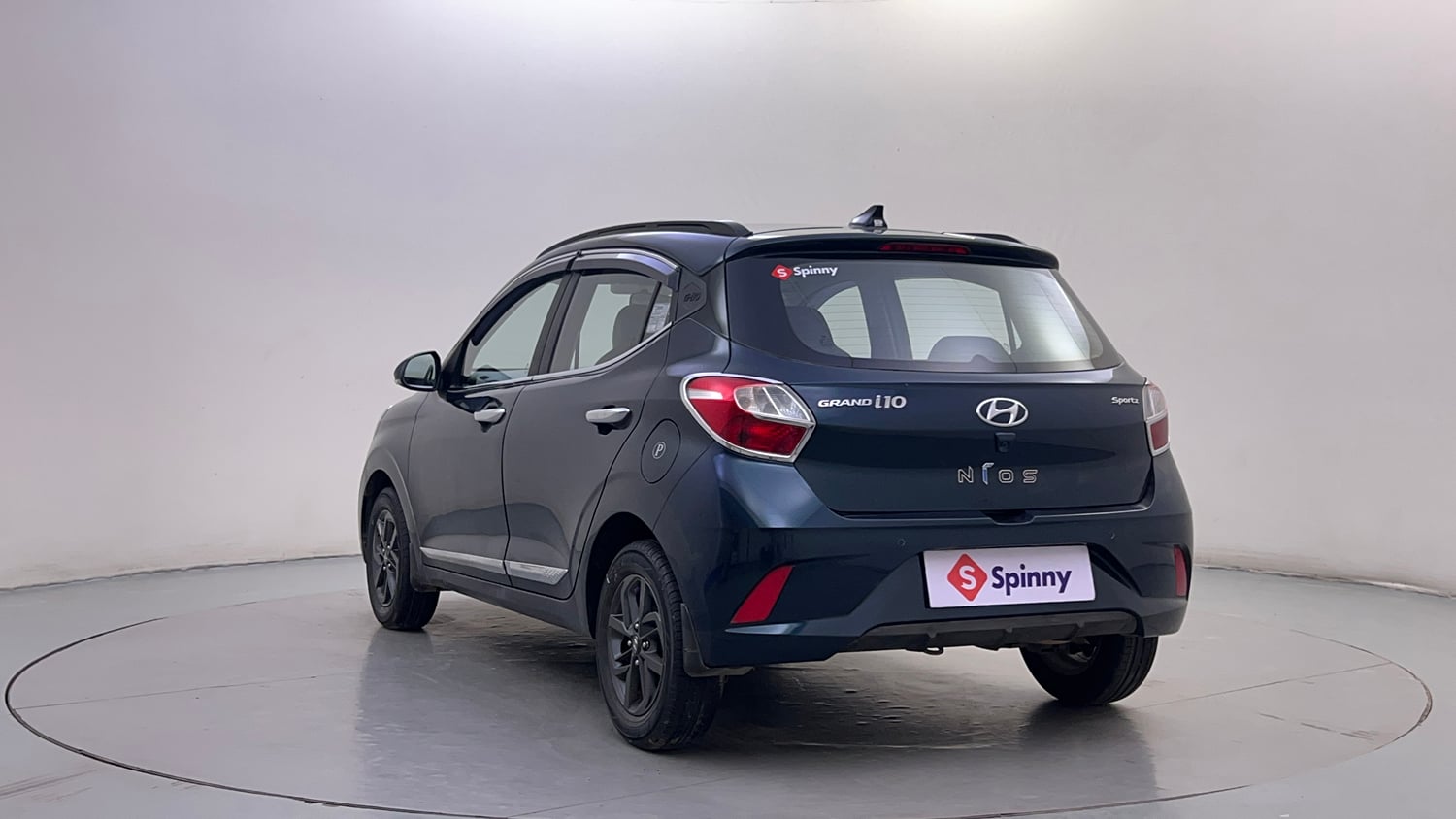 Used 2021 Hyundai Grand i10 Nios Sportz AMT 1.2 Kappa VTVT Petrol Automatic exterior LEFT REAR CORNER VIEW