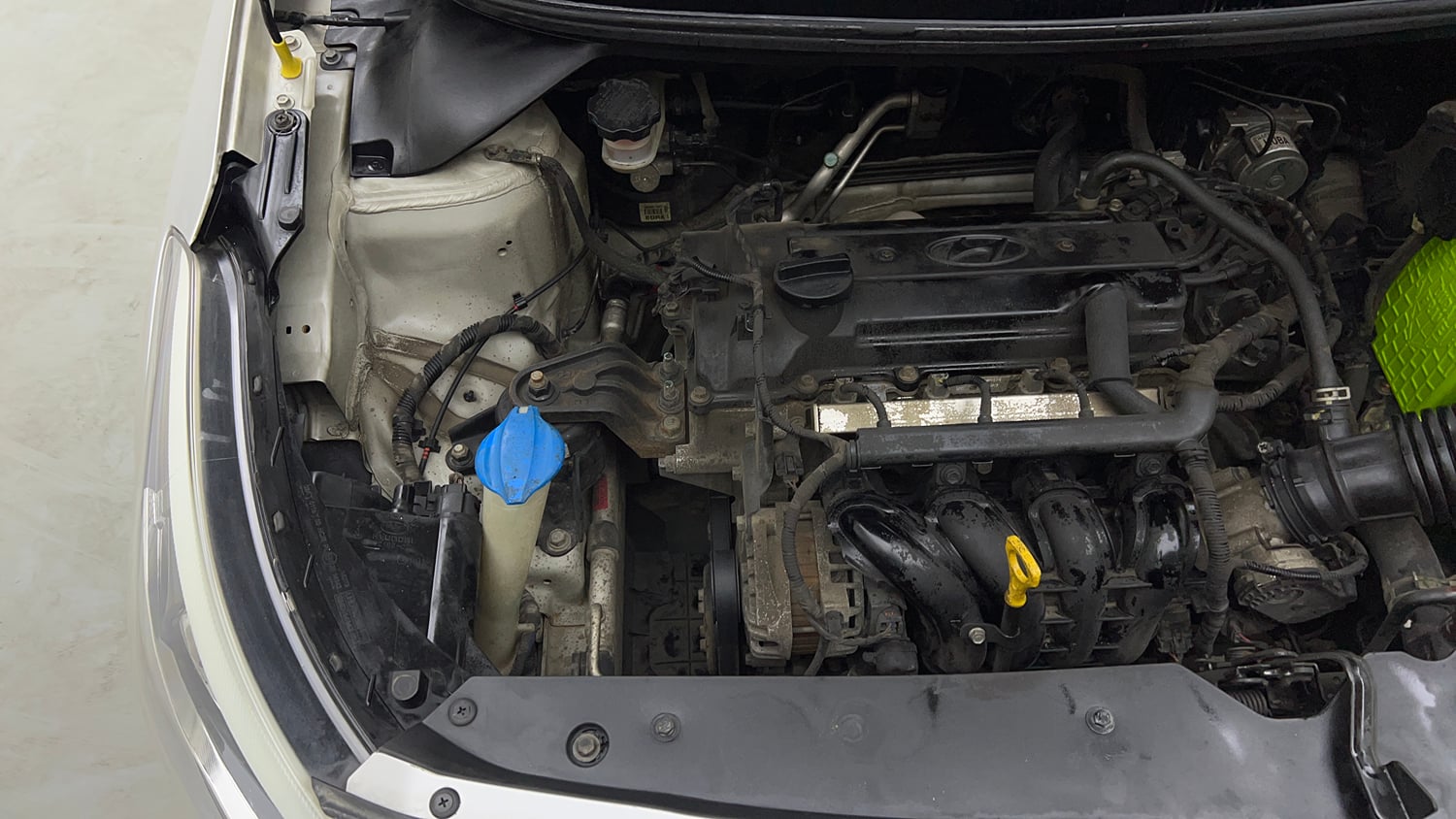 Used 2017 Hyundai Elite i20 Sportz 1.2 Petrol Manual engine ENGINE RIGHT SIDE VIEW