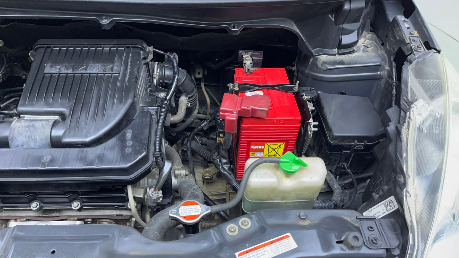 Used 2018 Maruti Suzuki Ertiga ZXI Petrol Manual engine ENGINE LEFT SIDE VIEW