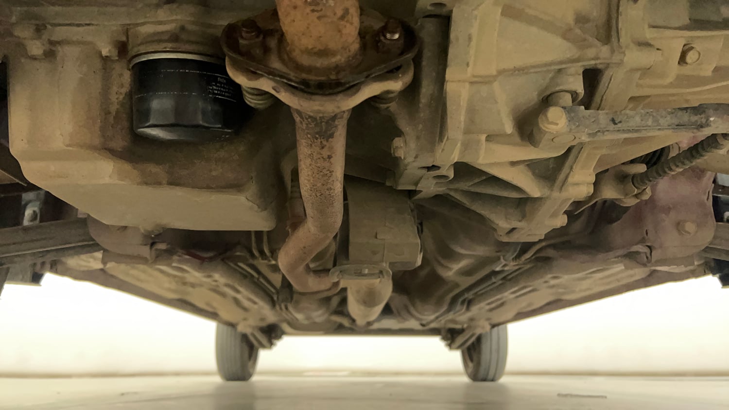 Used 2016 Maruti Suzuki Alto K10 VXi Petrol Manual extra FRONT LEFT UNDERBODY VIEW