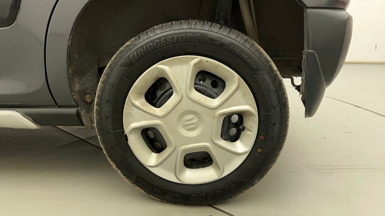 Used 2021 Maruti Suzuki S-Presso VXi CNG Cng Manual tyres LEFT REAR TYRE RIM VIEW