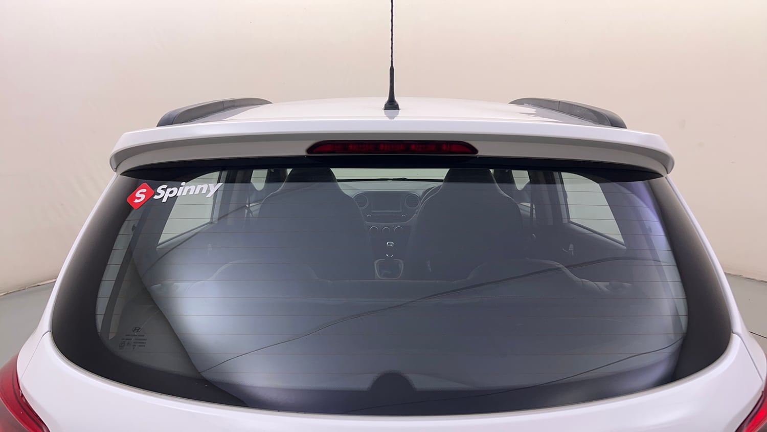 Used 2019 Hyundai Grand i10 Sportz 1.2 Kappa VTVT Petrol Manual top_features Rear defogger