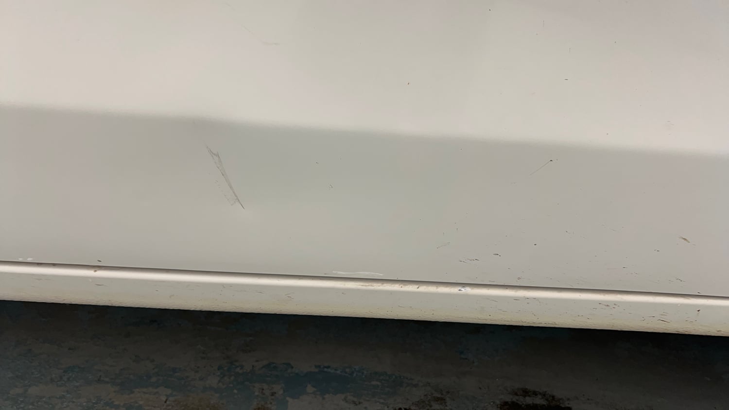 Used 2021 Maruti Suzuki Wagon R ZXi 1.2 Petrol Manual dents MINOR SCRATCH