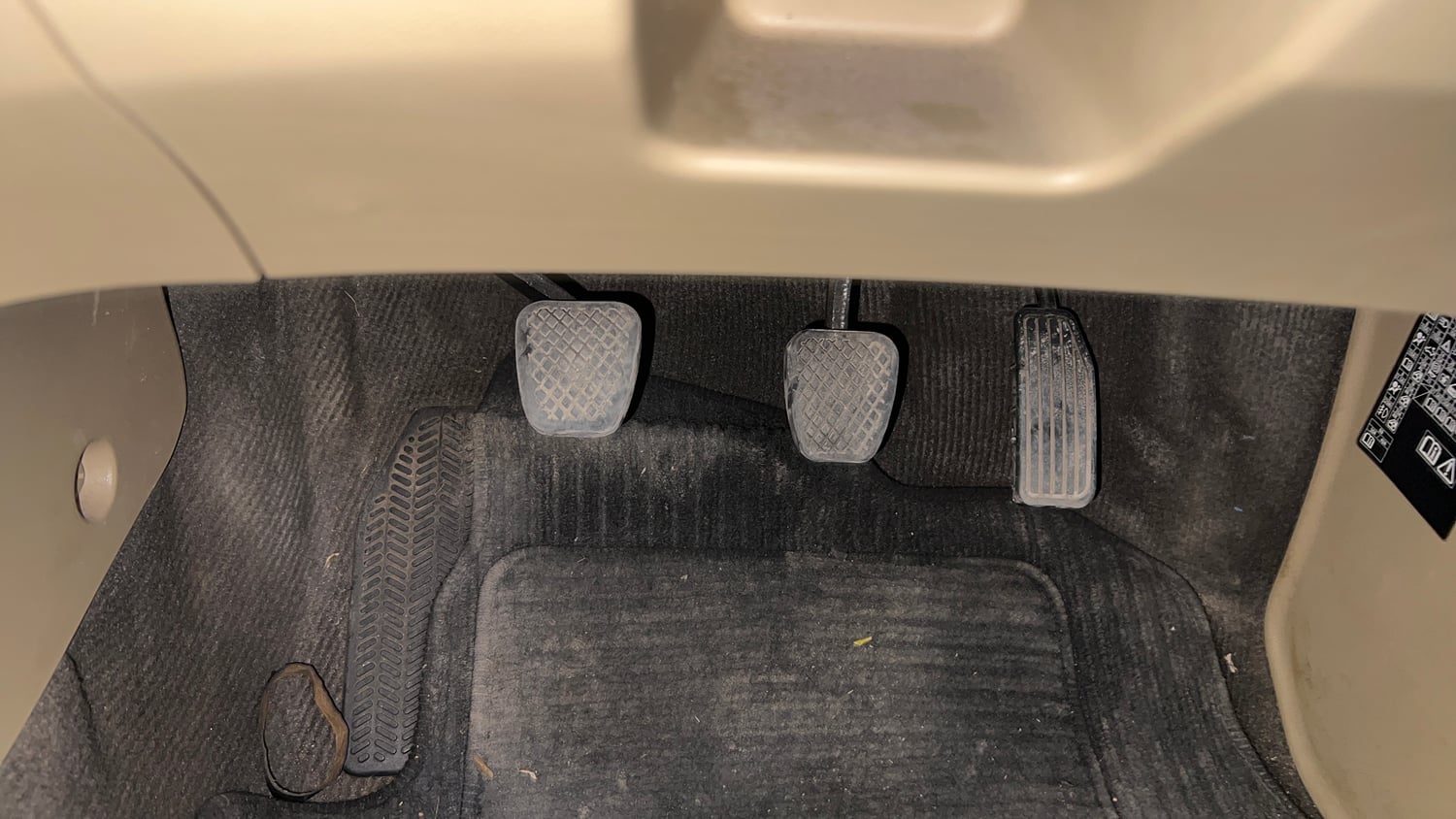 Used 2012 Honda City 1.5 E MT Petrol Manual interior PEDALS VIEW