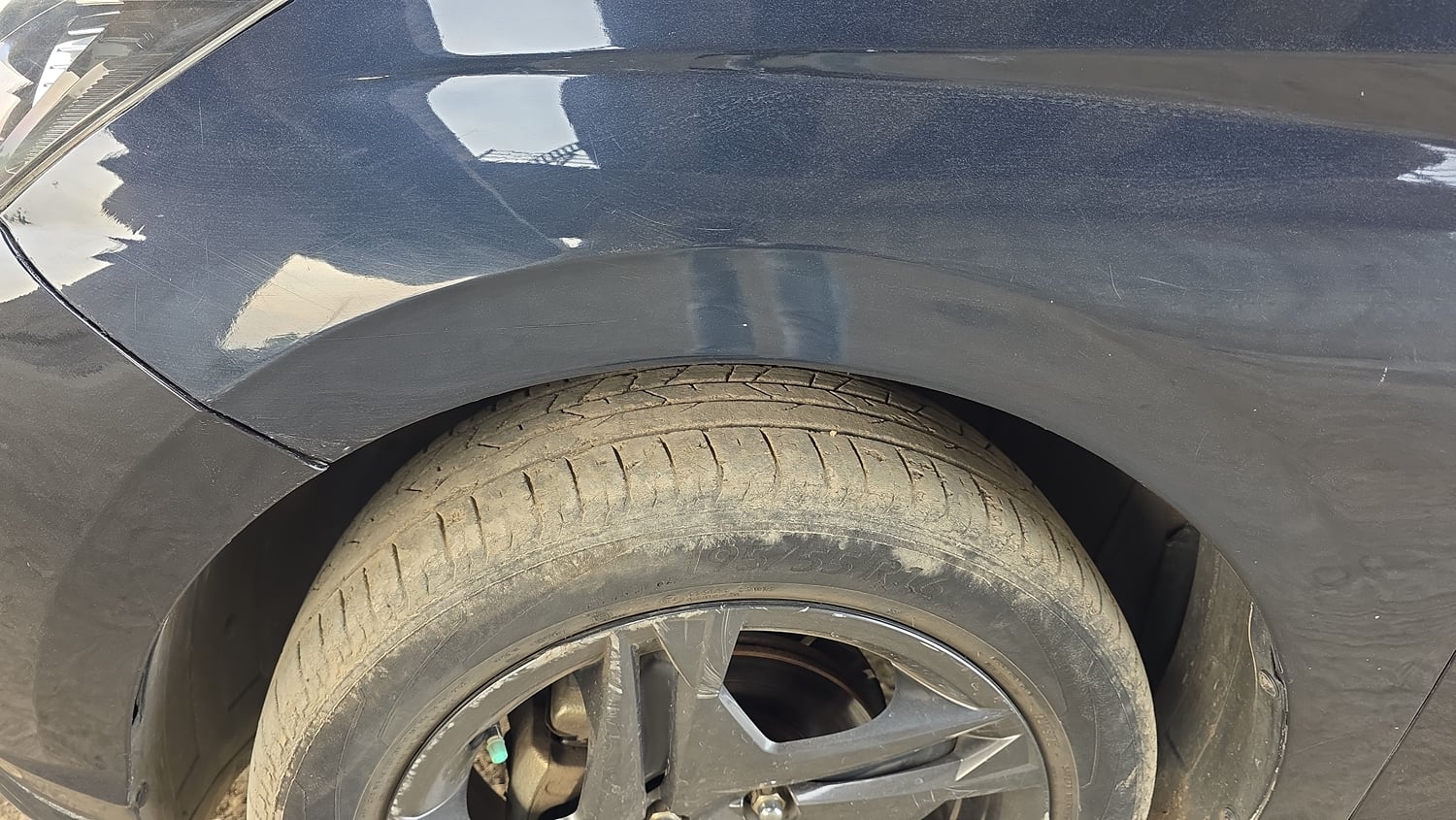Used 2023 Hyundai New i20 Sportz 1.2 IVT Petrol Automatic tyres LEFT FRONT TYRE TREAD VIEW