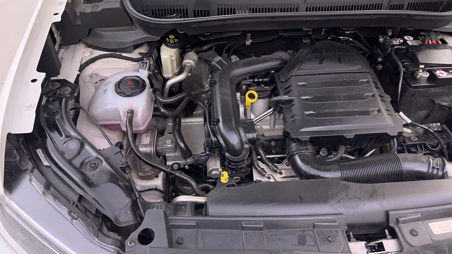Used 2022 Volkswagen Taigun Topline 1.0 TSI AT Petrol Automatic engine ENGINE RIGHT SIDE VIEW