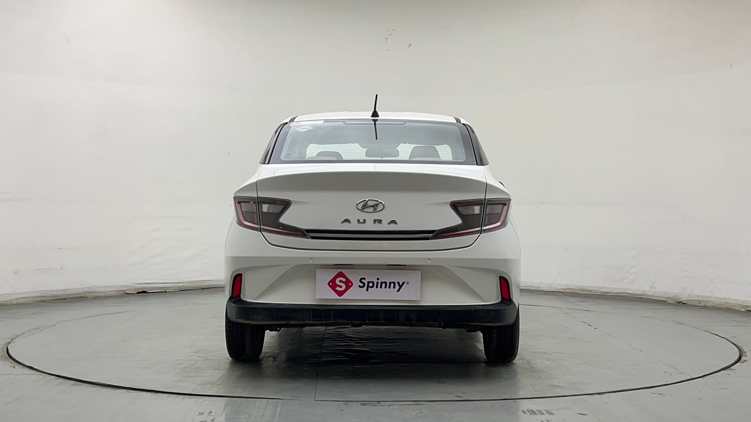 Used 2022 Hyundai Aura S 1.2 CNG Cng Manual exterior BACK VIEW