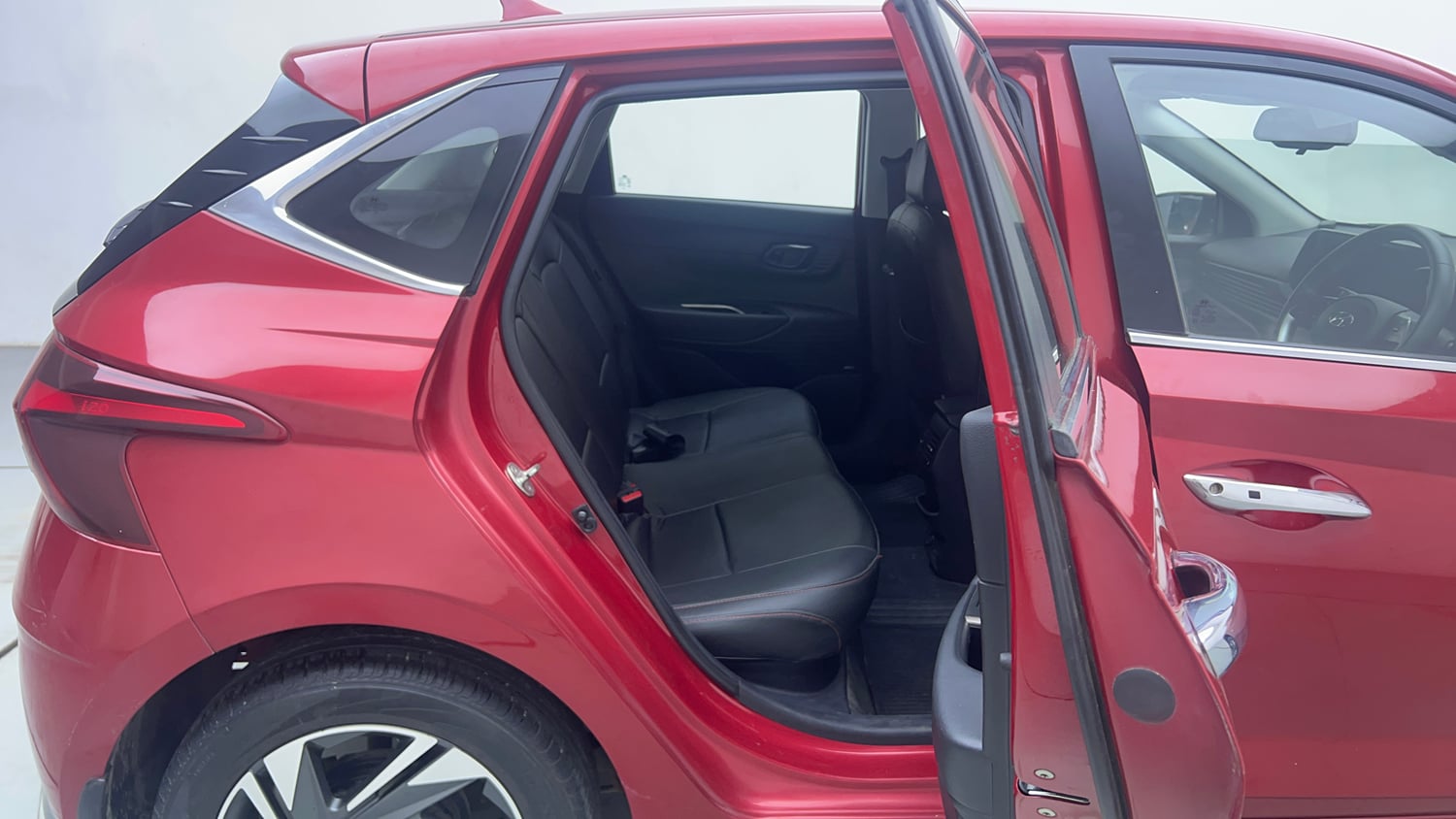Used 2021 Hyundai i20 Asta 1.2 IVT Petrol Automatic interior RIGHT SIDE REAR DOOR CABIN VIEW