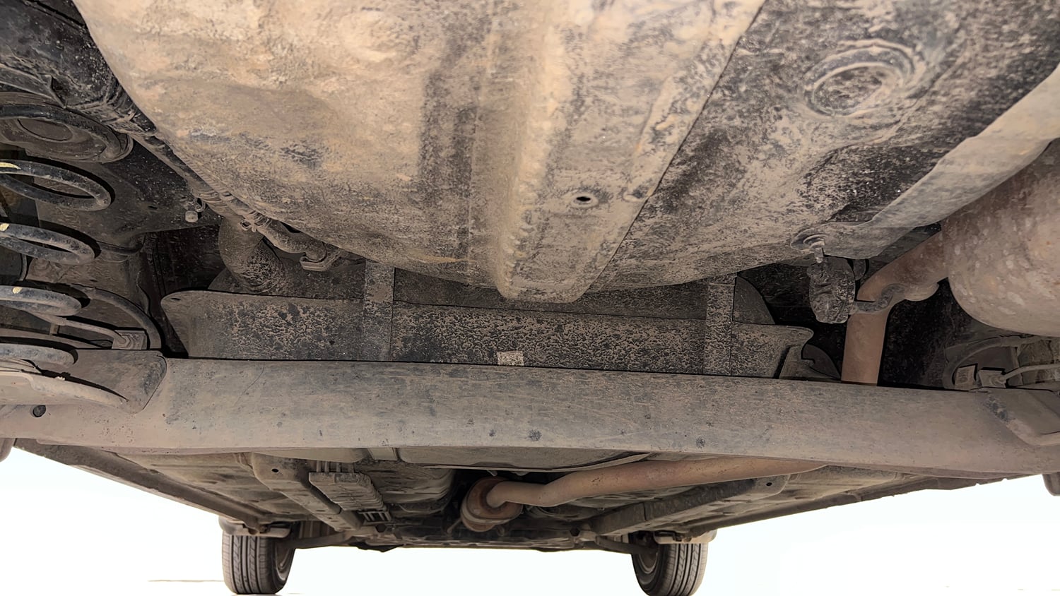 Used 2021 Hyundai Grand i10 Nios Sportz AMT 1.2 Kappa VTVT Petrol Automatic extra REAR UNDERBODY VIEW (TAKEN FROM REAR)