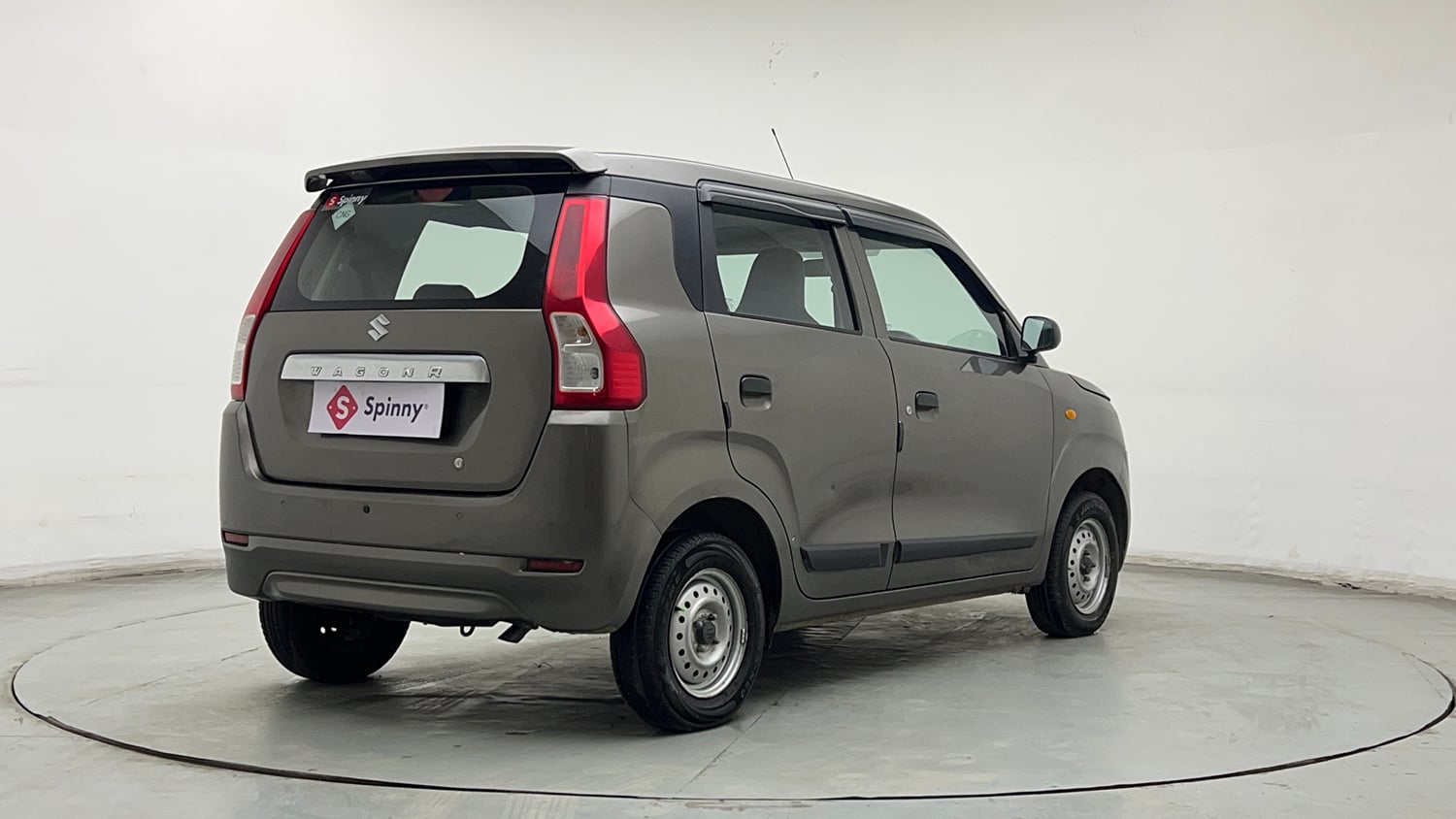 Used 2020 Maruti Suzuki Wagon R LXi (O) 1.0 CNG Cng Manual exterior RIGHT REAR CORNER VIEW