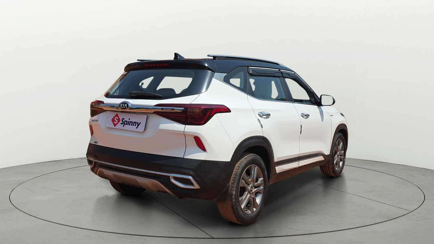 Used 2020 Kia Seltos HTX IVT 1.5 Petrol Automatic exterior RIGHT REAR CORNER VIEW