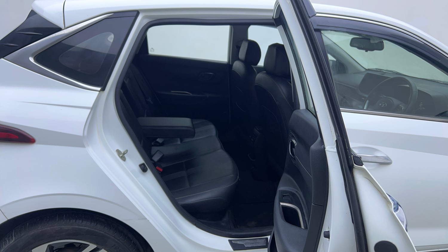 Used 2021 Hyundai New i20 Asta (O) 1.0 Turbo DCT Petrol Automatic interior RIGHT SIDE REAR DOOR CABIN VIEW