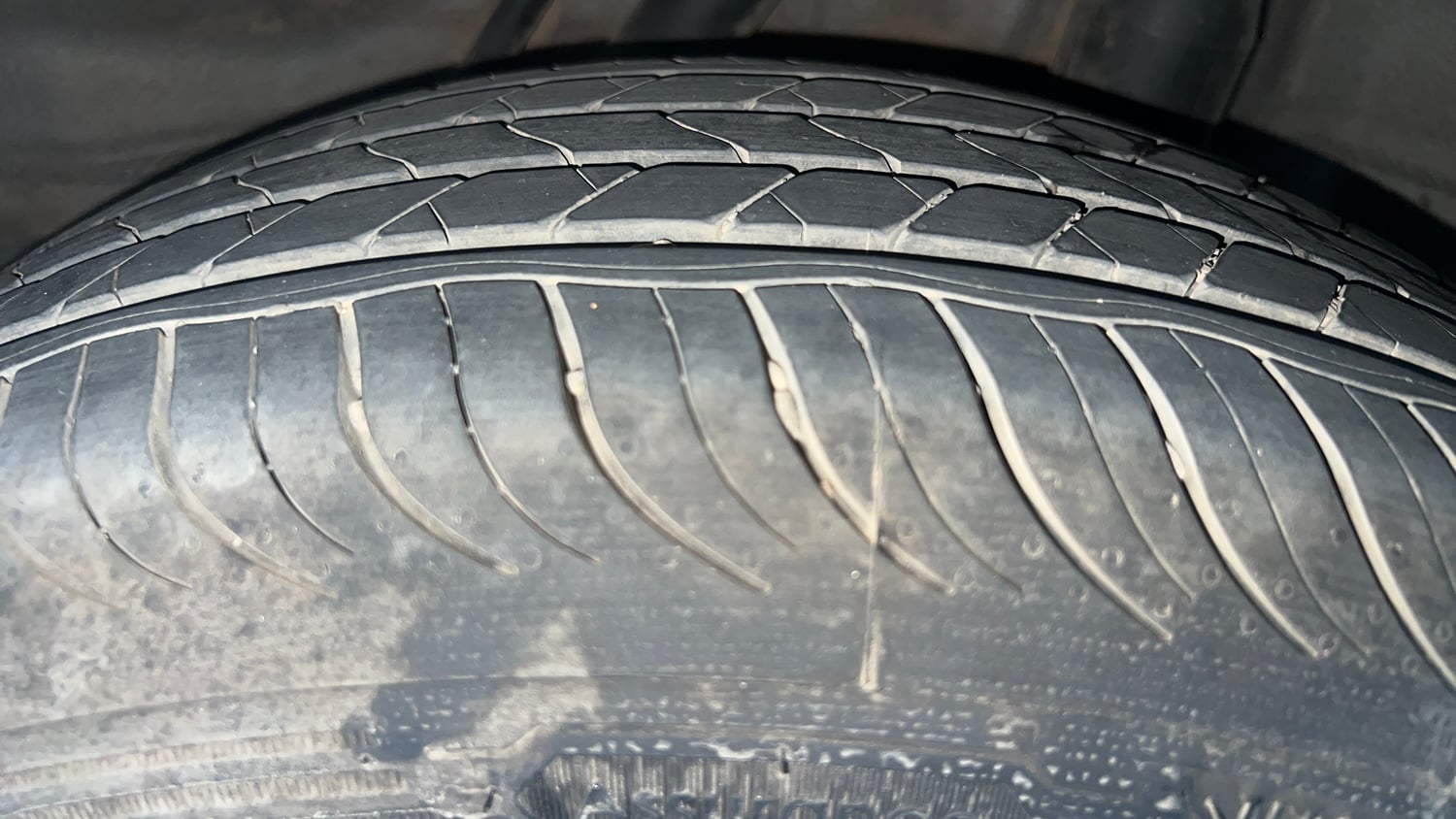 Used 2017 Honda BR-V VX Petrol Petrol Manual tyres LEFT REAR TYRE TREAD VIEW