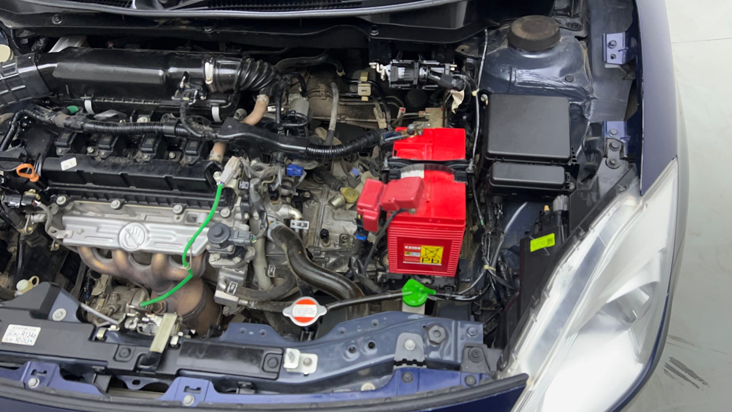 Used 2023 Maruti Suzuki Swift VXi Petrol Manual engine ENGINE LEFT SIDE VIEW