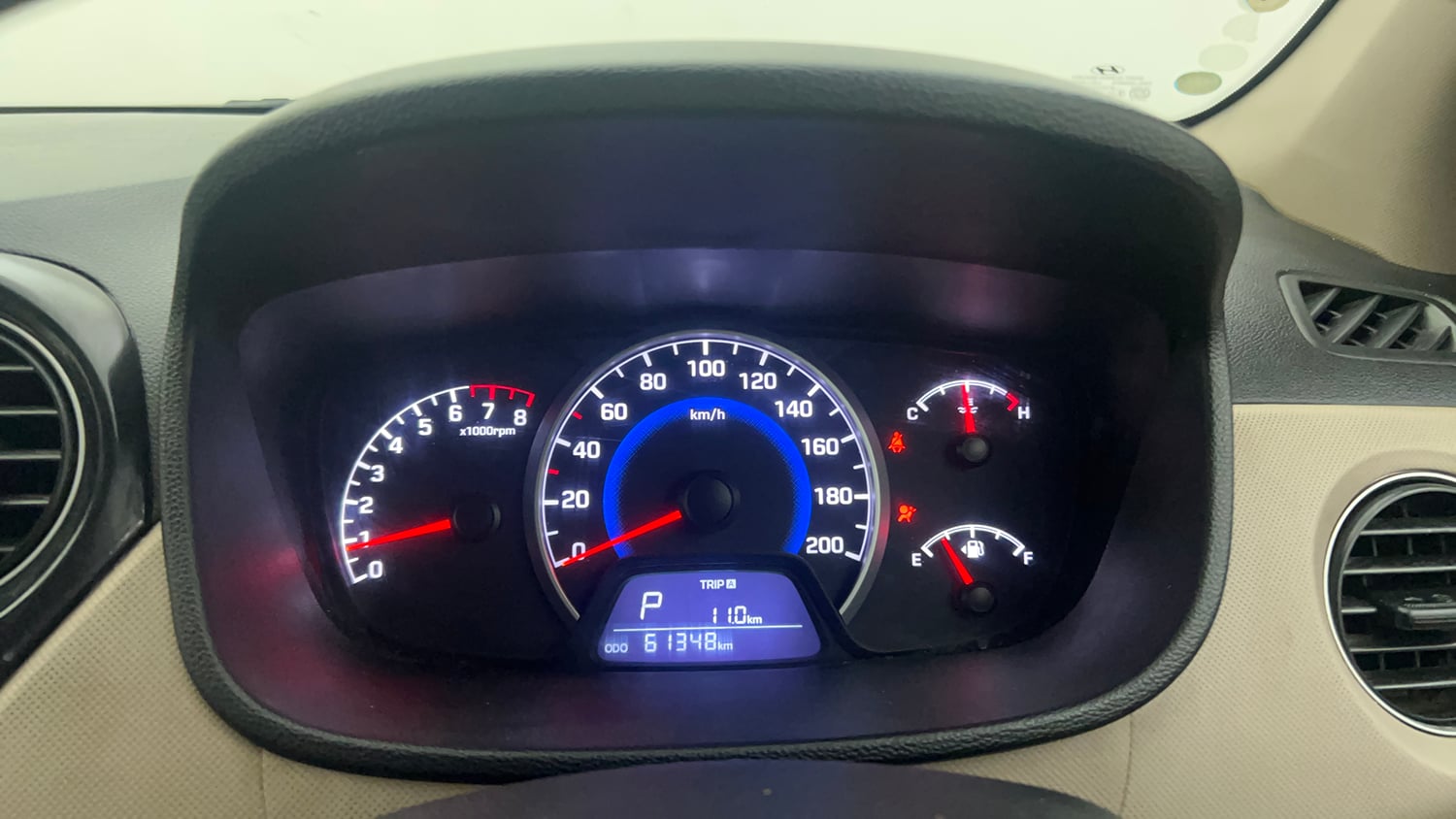 Used 2017 Hyundai Grand i10 Magna AT 1.2 Kappa VTVT Petrol Automatic interior CLUSTERMETER VIEW