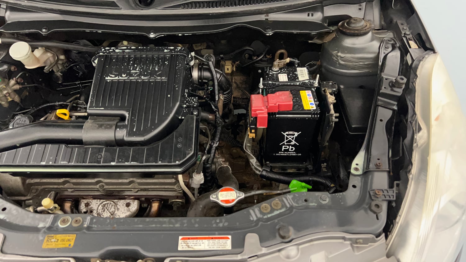 Used 2013 Maruti Suzuki Swift VXi Petrol Manual engine ENGINE LEFT SIDE VIEW