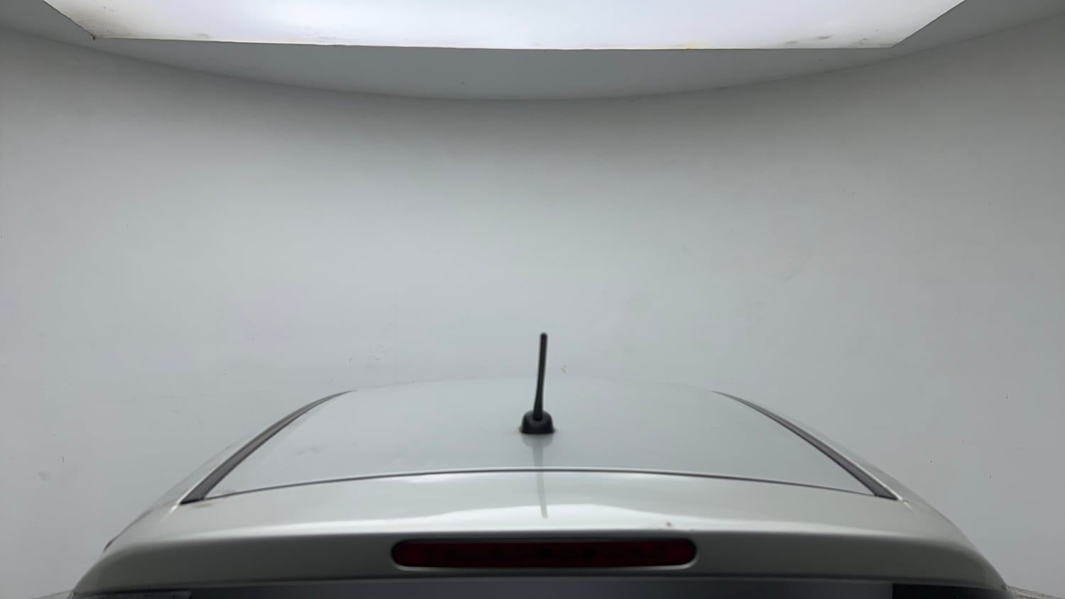Used 2016 Maruti Suzuki Swift Lxi (O) Petrol Manual exterior EXTERIOR ROOF VIEW