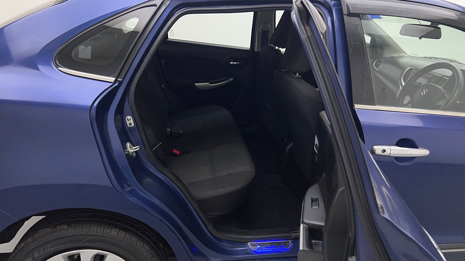 Used 2018 Maruti Suzuki Baleno Delta 1.2 Petrol Manual interior RIGHT SIDE REAR DOOR CABIN VIEW