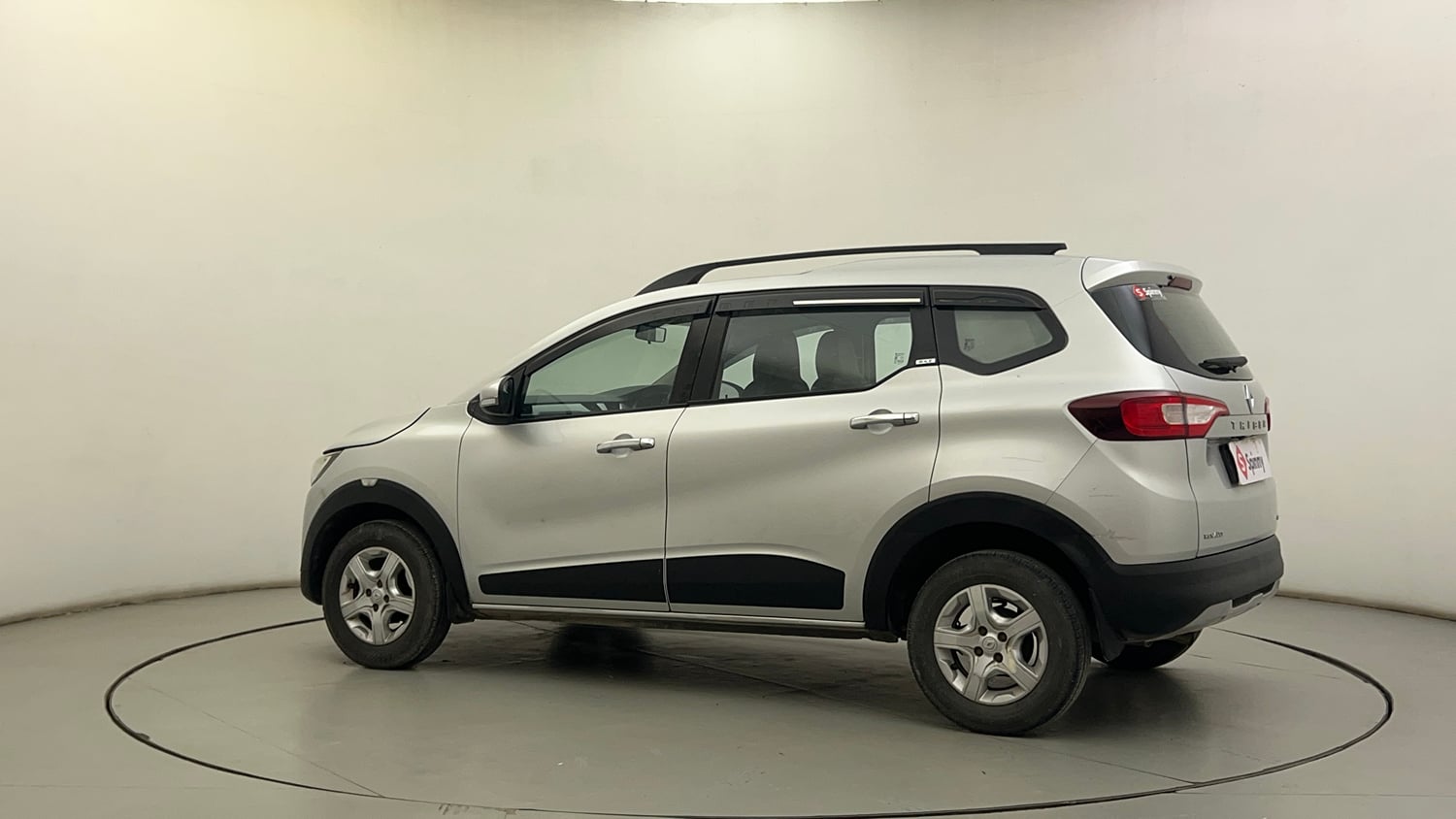 Used 2019 Renault Triber RXZ Petrol Manual exterior LEFT REAR CORNER VIEW