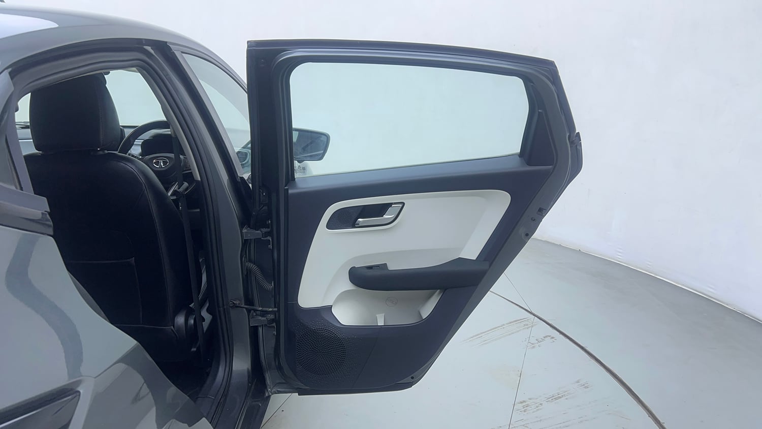 Used 2023 Tata Altroz XZA Plus Petrol Petrol Automatic interior RIGHT REAR DOOR OPEN VIEW
