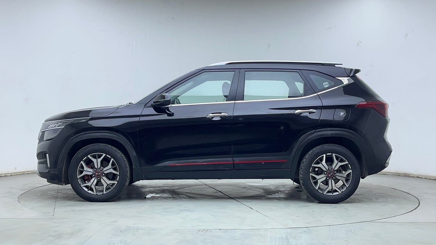 Used 2019 kia Seltos GTX DCT 1.4 Petrol Automatic exterior LEFT SIDE VIEW